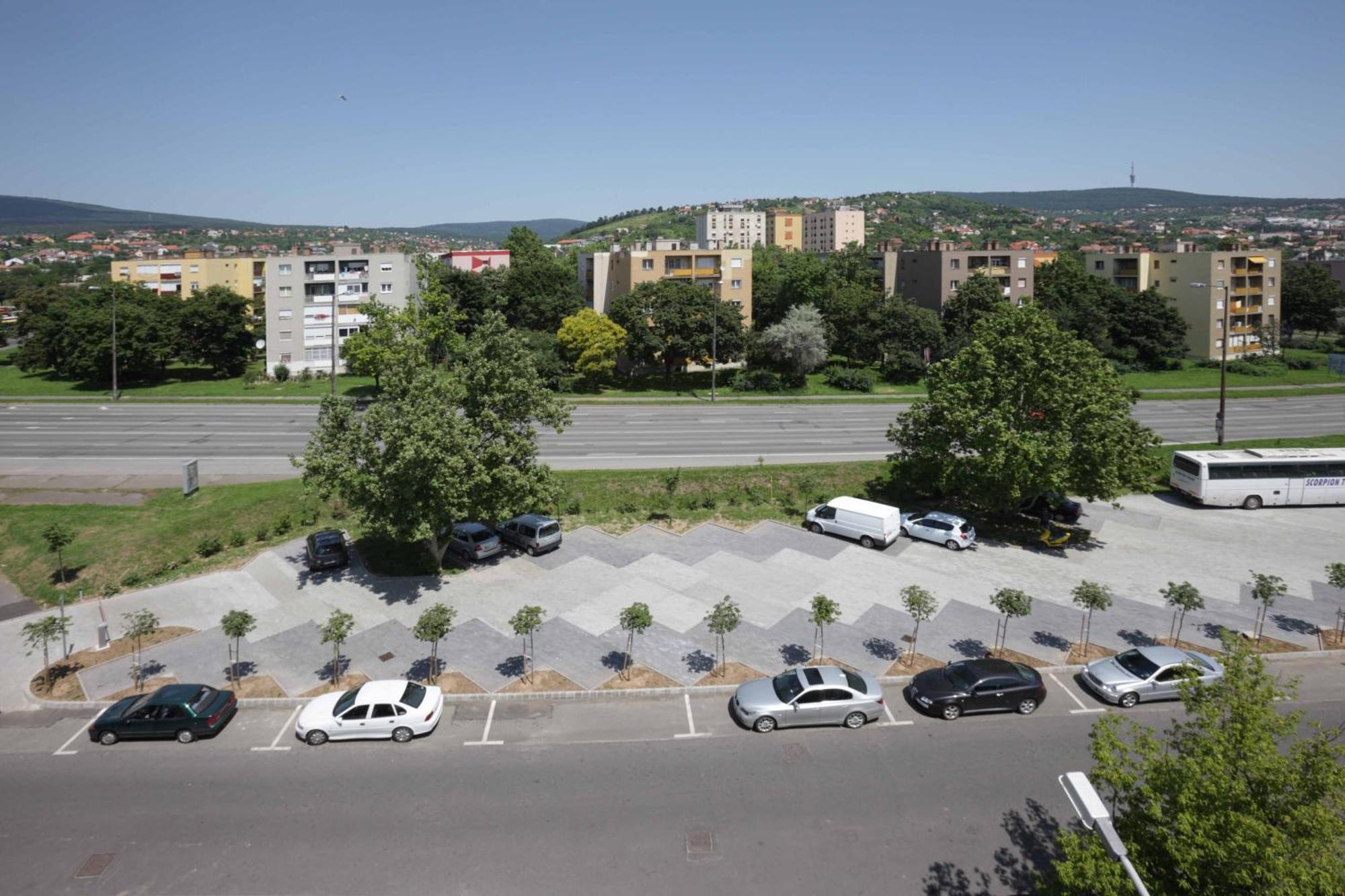 Hotel Laterum Pecs Exterior photo